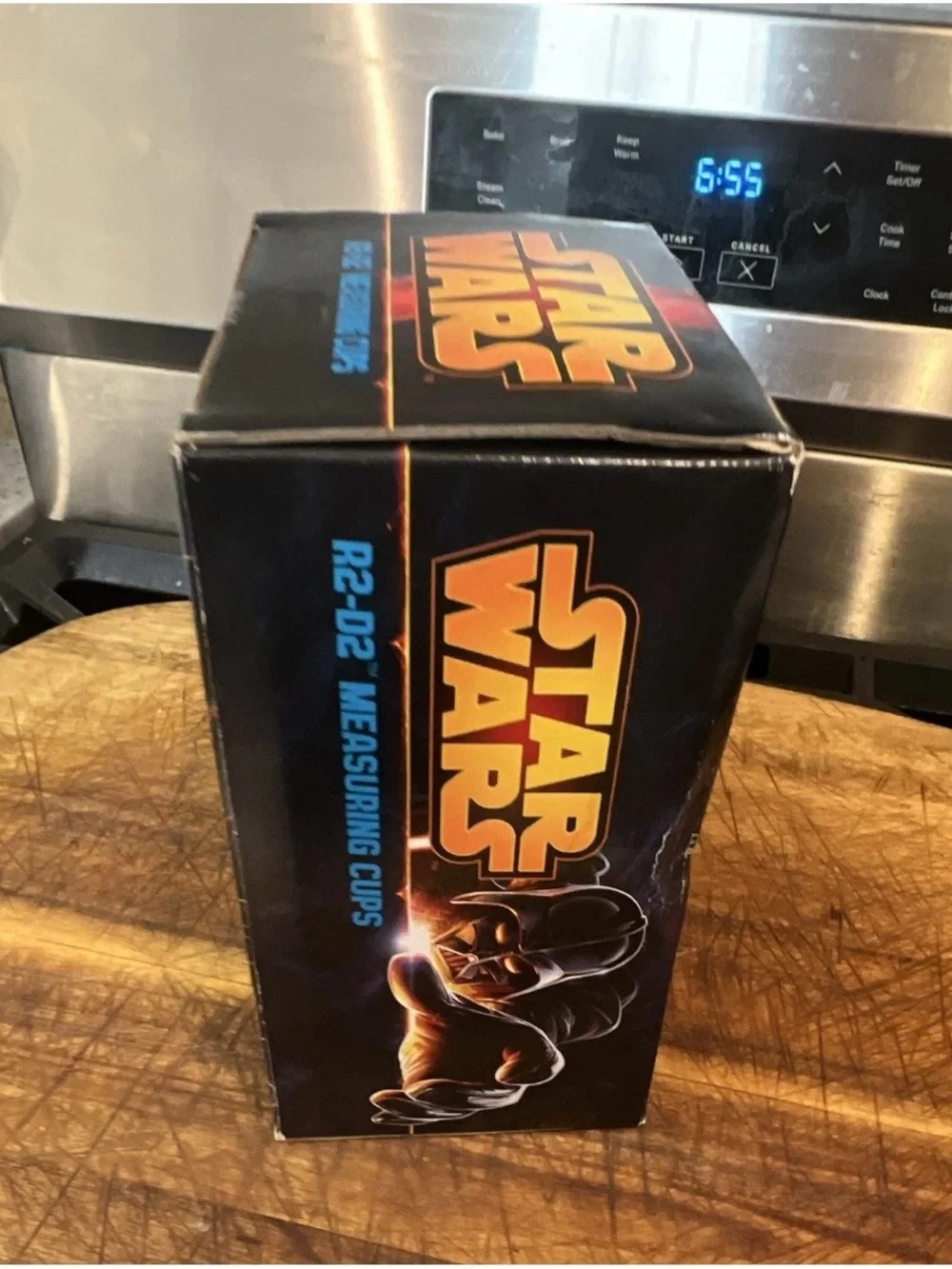 NEW IN FACTORY SEALED BOX! Star Wars R2-D2 Nesting Measuring Cups Set
